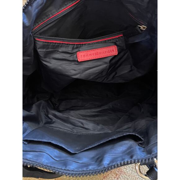 Tommy Hilfiger Black Large Pouch Shoulder Bag Hobo - Picture 6 of 8